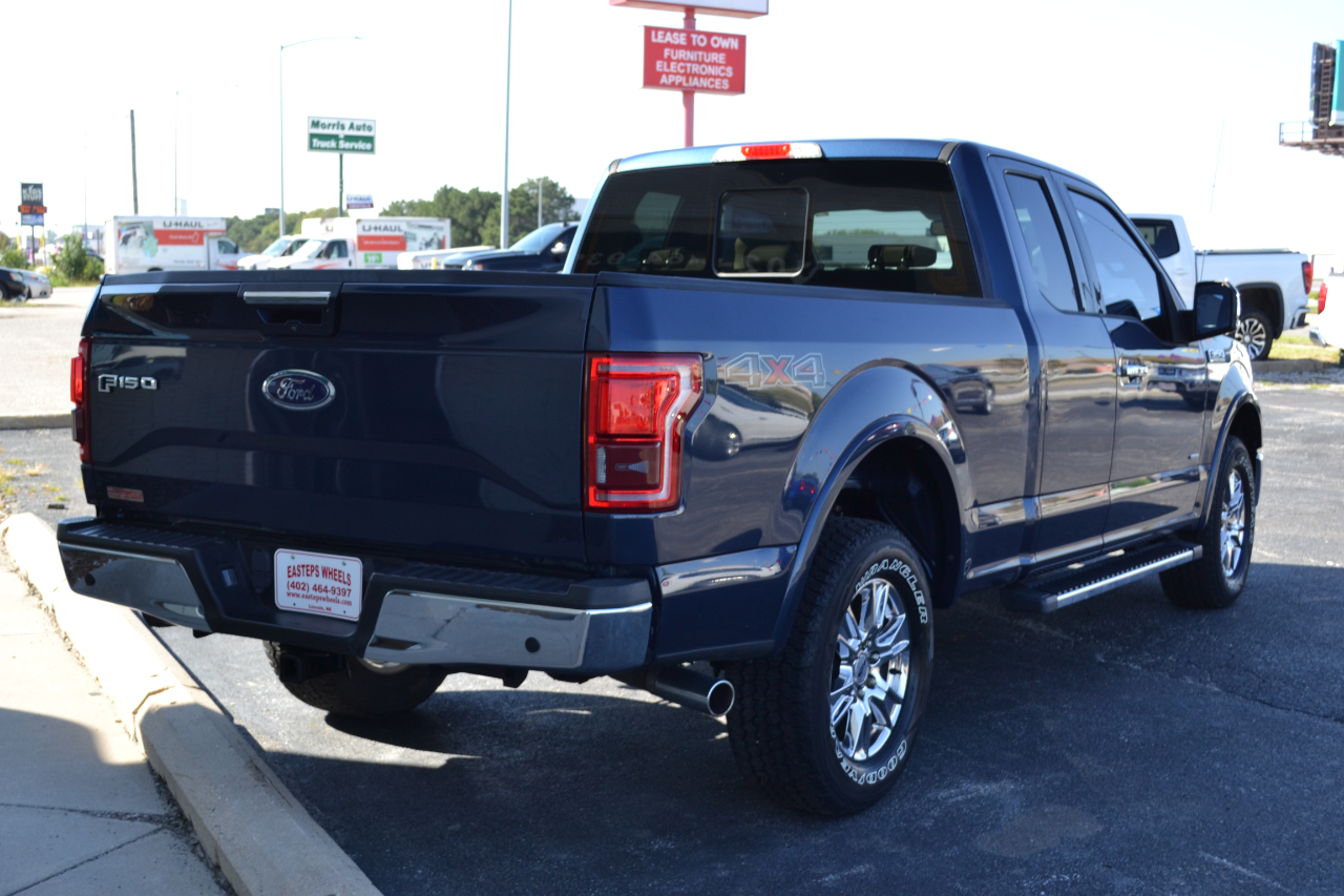 2017 Ford F-150 Lariat photo 3