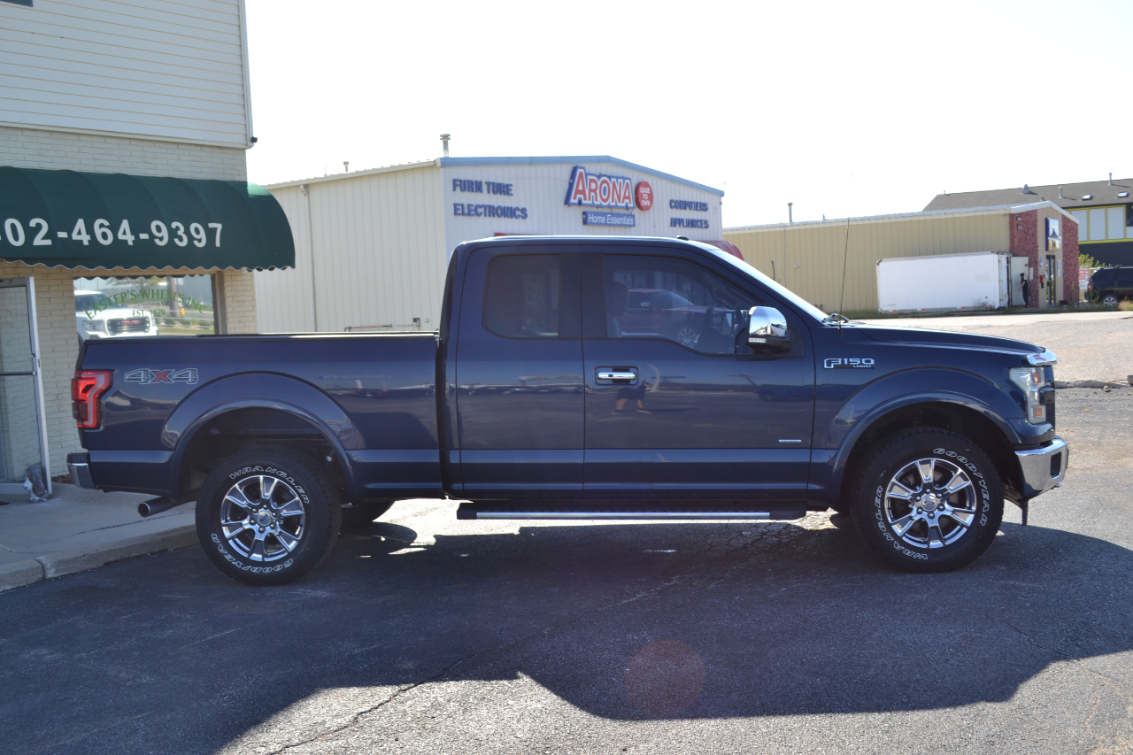 2017 Ford F-150 Lariat photo 4