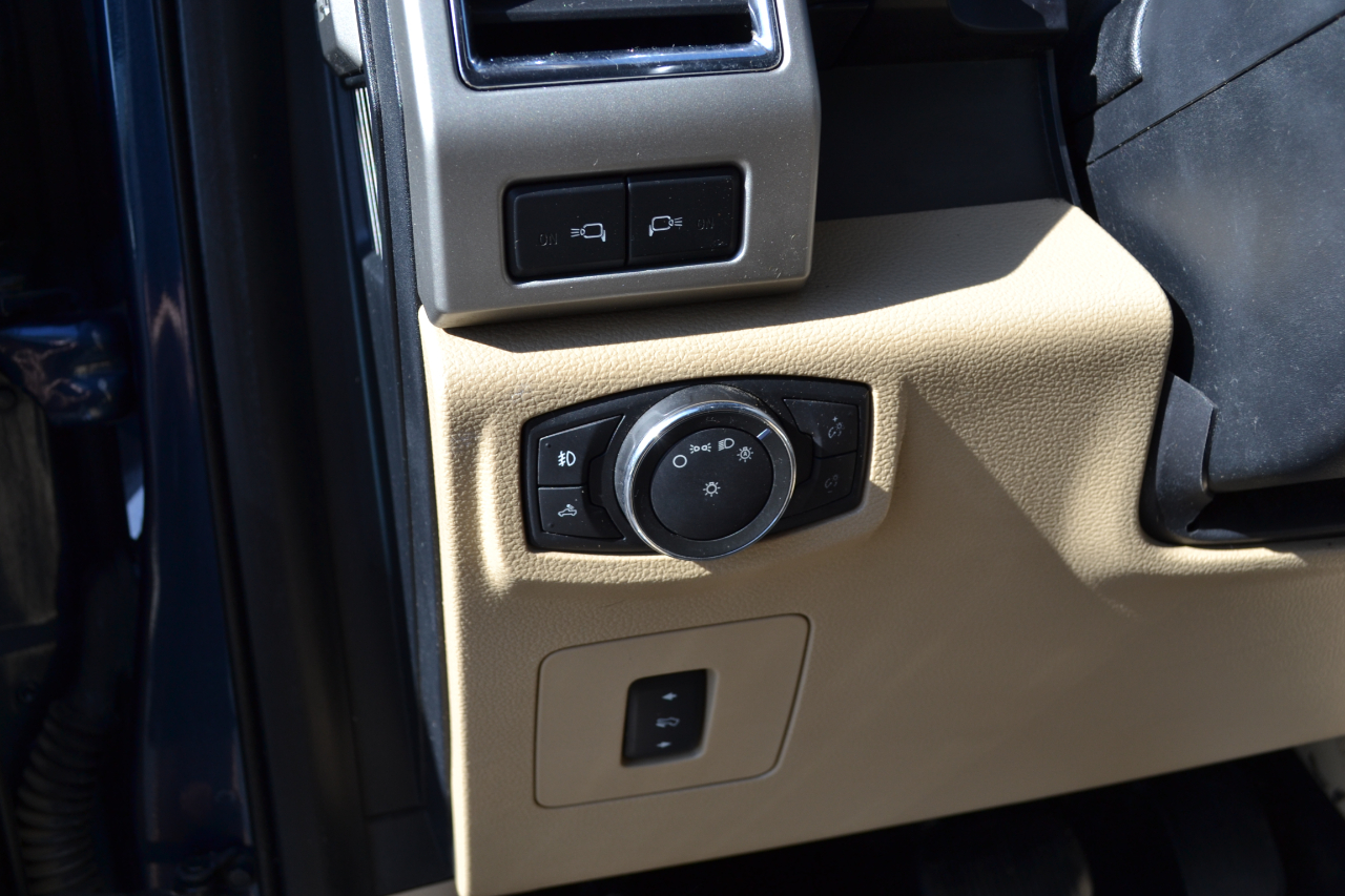 2017 Ford F-150 Lariat photo 7