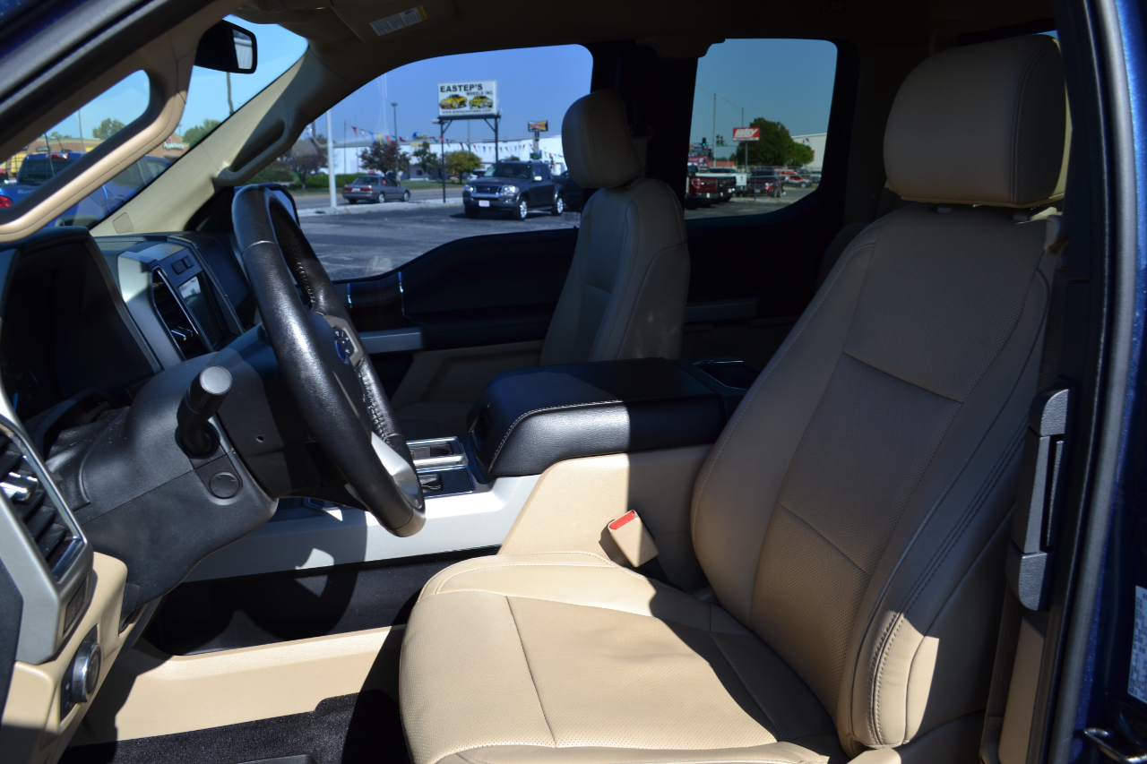 2017 Ford F-150 Lariat photo 20