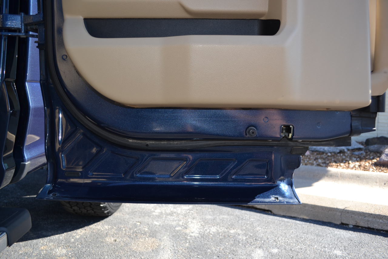 2017 Ford F-150 Lariat photo 30
