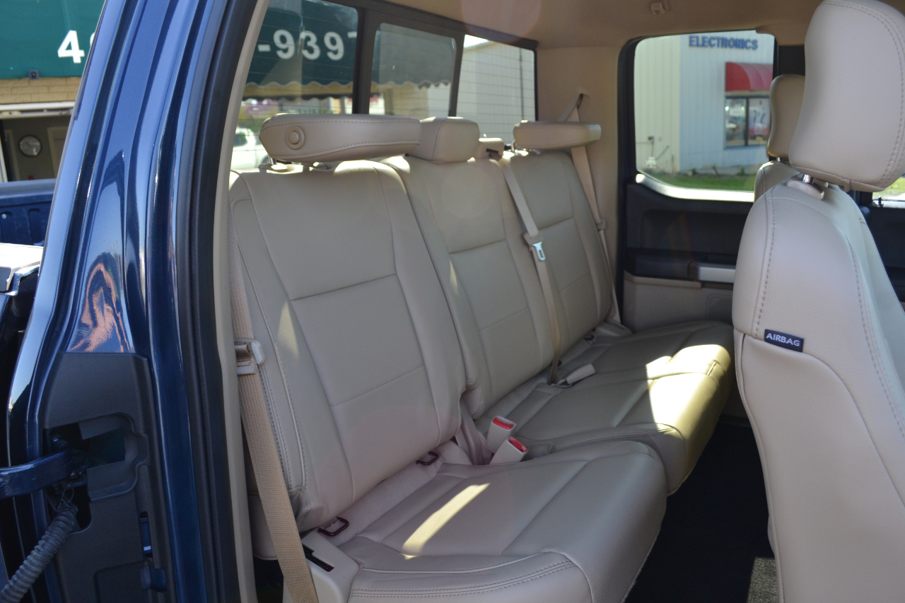 2017 Ford F-150 Lariat photo 37