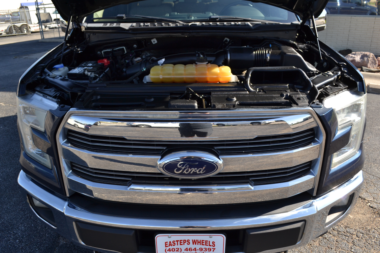 2017 Ford F-150 Lariat photo 43