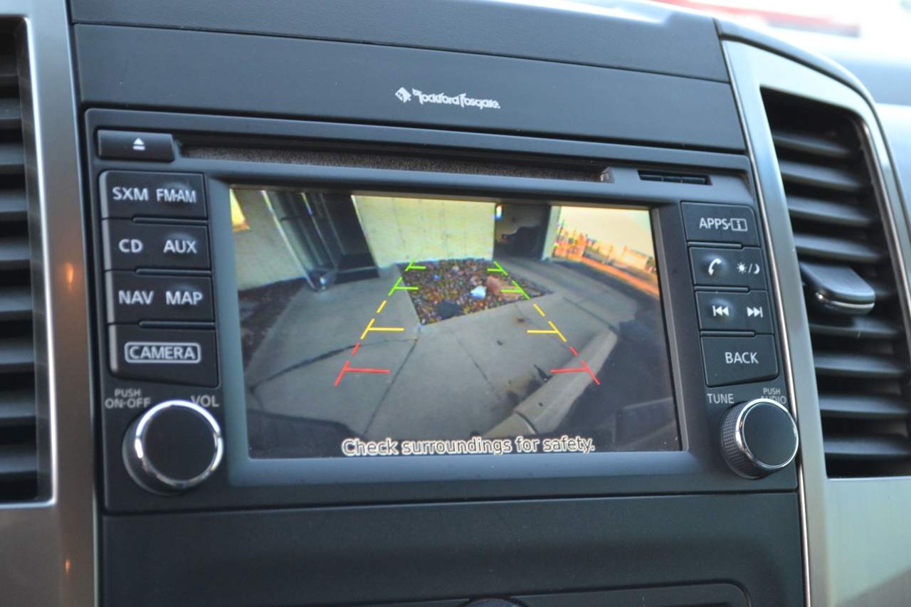 2017 Nissan Frontier PRO-4X Crew Cab photo 17