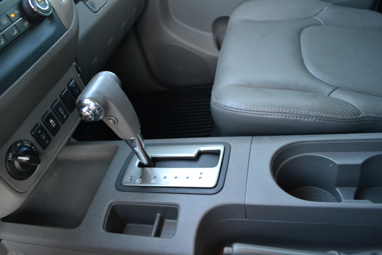 2017 Nissan Frontier PRO-4X Crew Cab photo 19