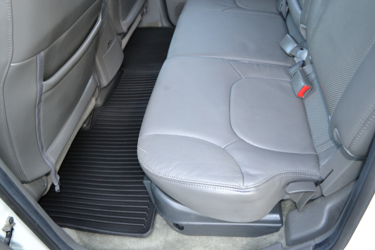 2017 Nissan Frontier PRO-4X Crew Cab photo 40