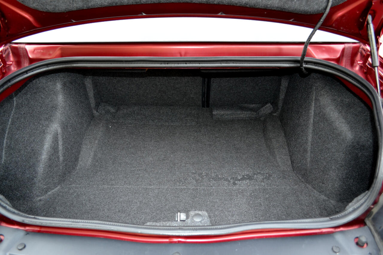 Dodge Challenger GT AWD 2021