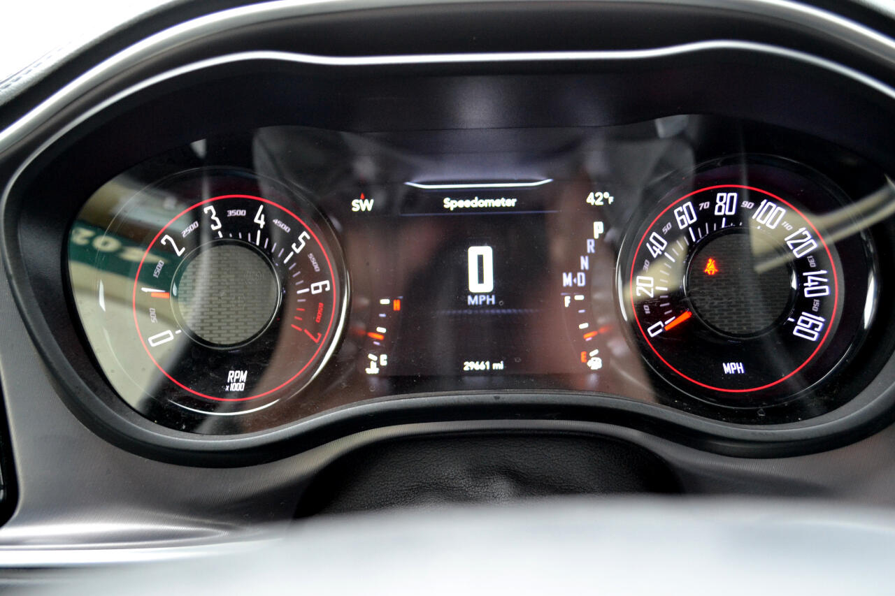 Dodge Challenger GT AWD 2021