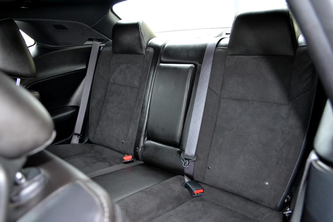 Dodge Challenger GT AWD 2021