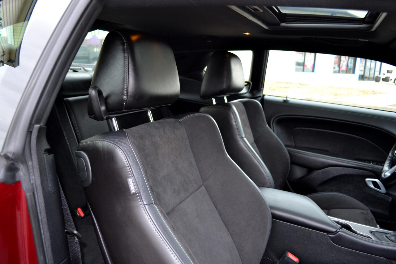 Dodge Challenger GT AWD 2021