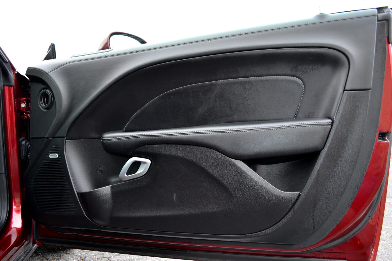 Dodge Challenger GT AWD 2021