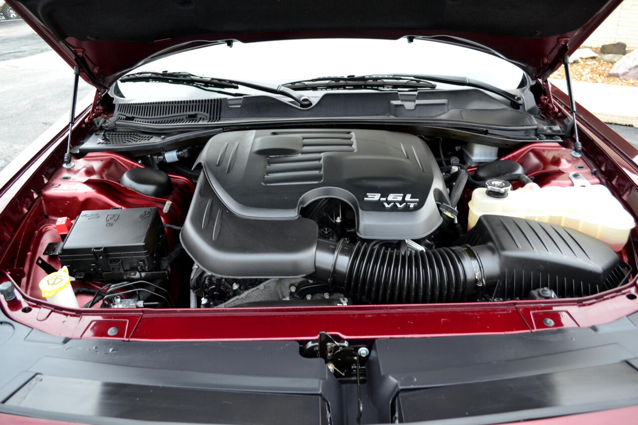 Dodge Challenger GT AWD 2021