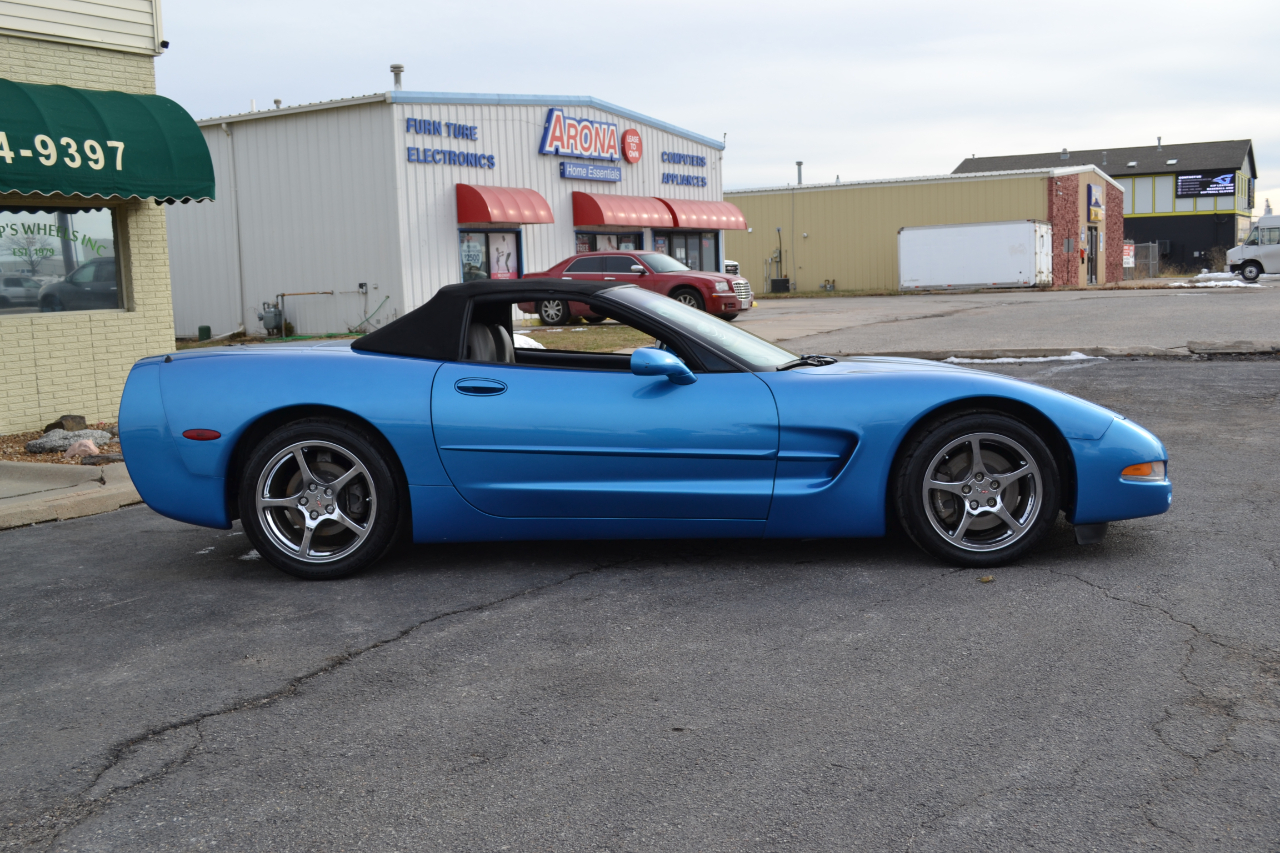 Chevrolet Corvette Convertible 2000
