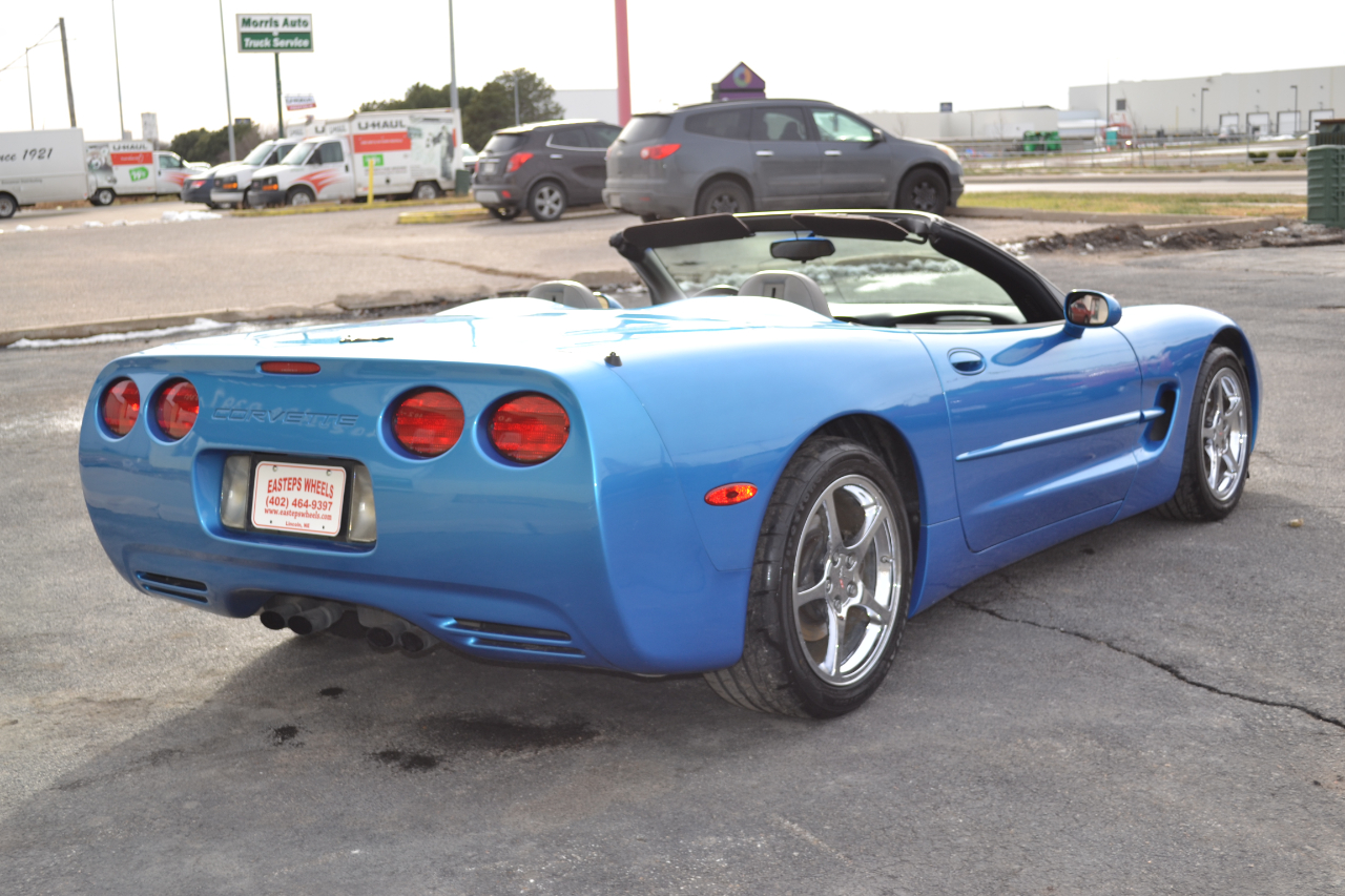 Chevrolet Corvette Convertible 2000