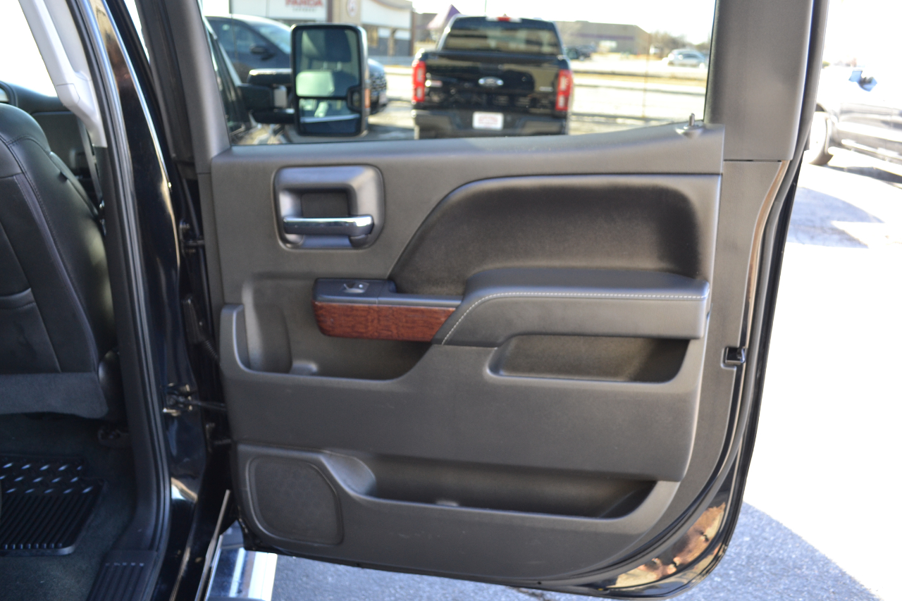 GMC Sierra 1500 SLT Crew Cab Short Box 4WD 2016