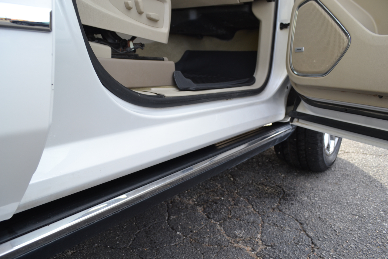 GMC Yukon XL Denali 4WD 2017