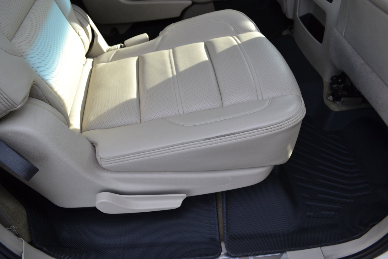 GMC Yukon XL Denali 4WD 2017