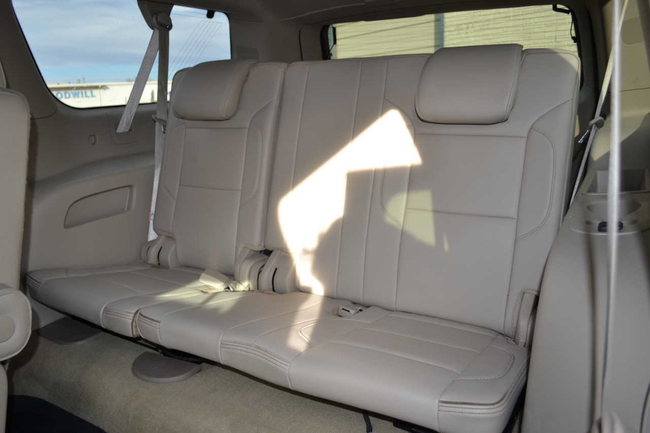 GMC Yukon XL Denali 4WD 2017