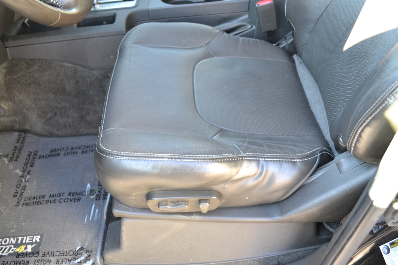 Nissan Frontier PRO-4X Crew Cab 5AT 4WD 2016