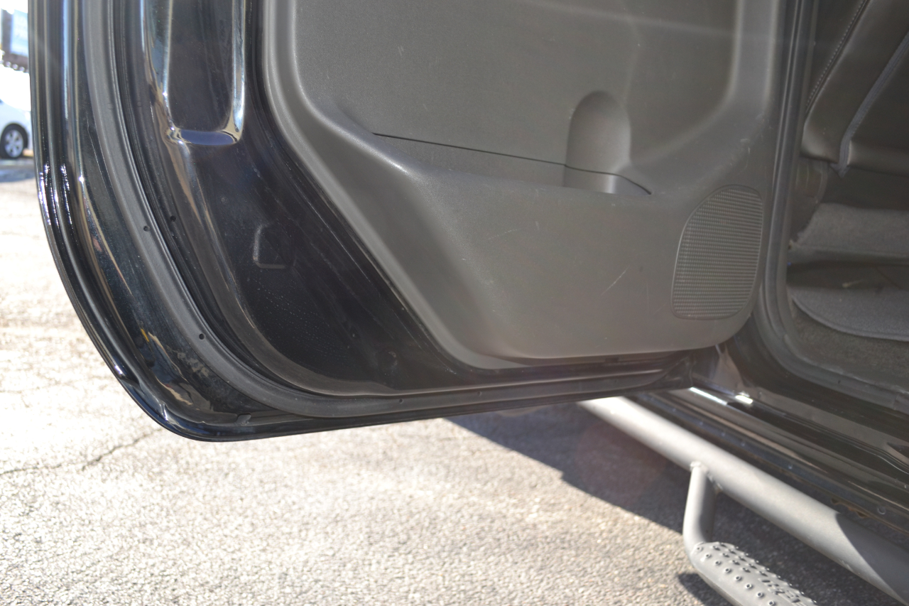 Nissan Frontier PRO-4X Crew Cab 5AT 4WD 2016