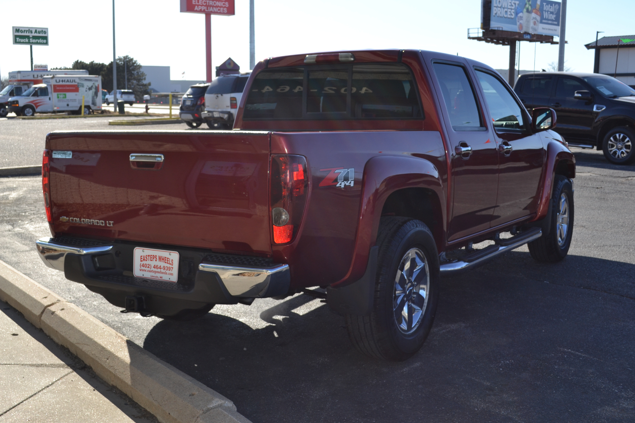Chevrolet Colorado 2LT Crew Cab 4WD 2011