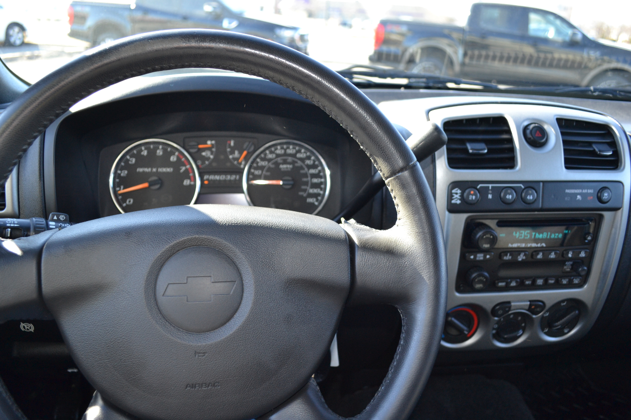 Chevrolet Colorado 2LT Crew Cab 4WD 2011