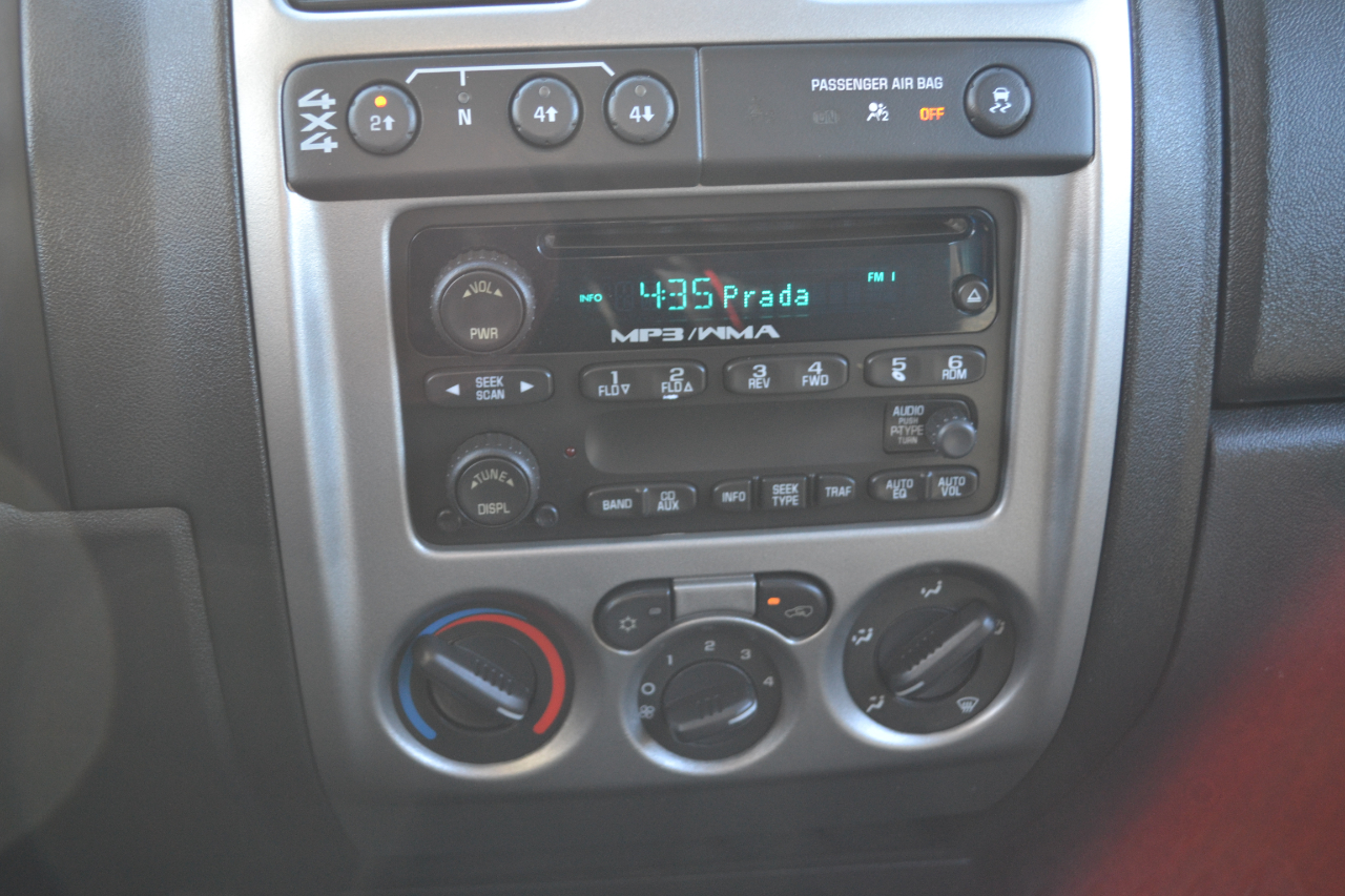 Chevrolet Colorado 2LT Crew Cab 4WD 2011