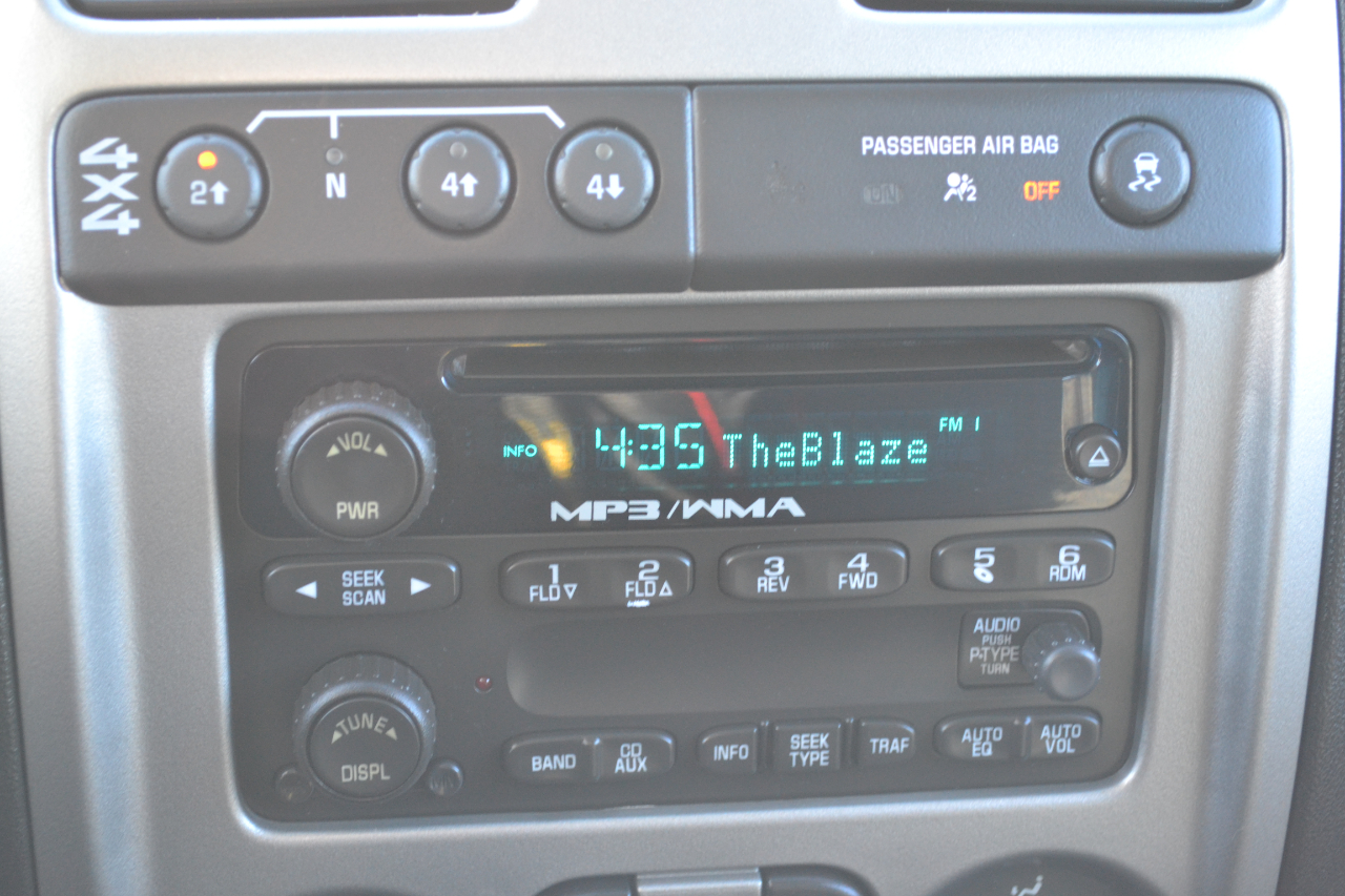 Chevrolet Colorado 2LT Crew Cab 4WD 2011