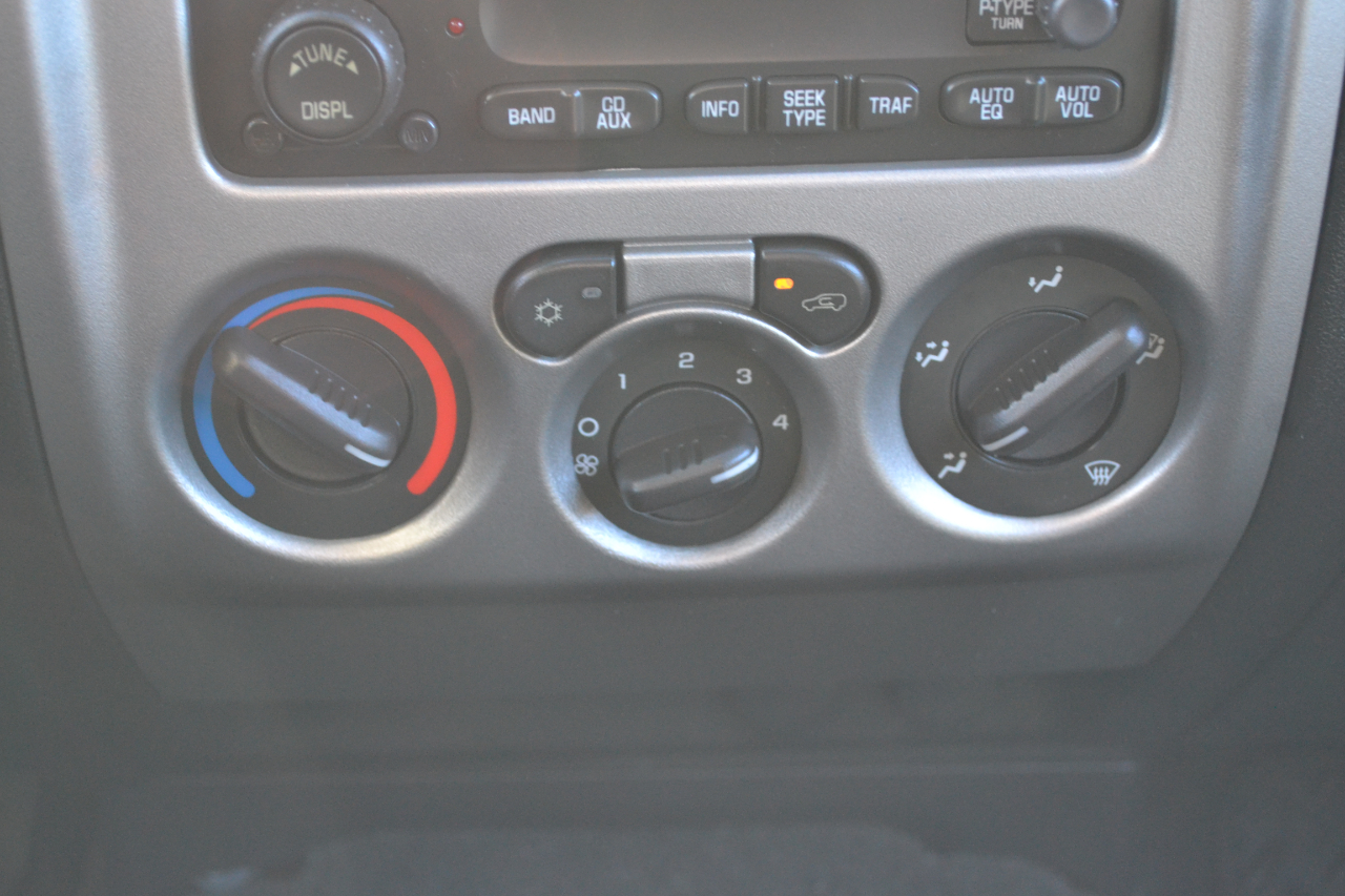 Chevrolet Colorado 2LT Crew Cab 4WD 2011