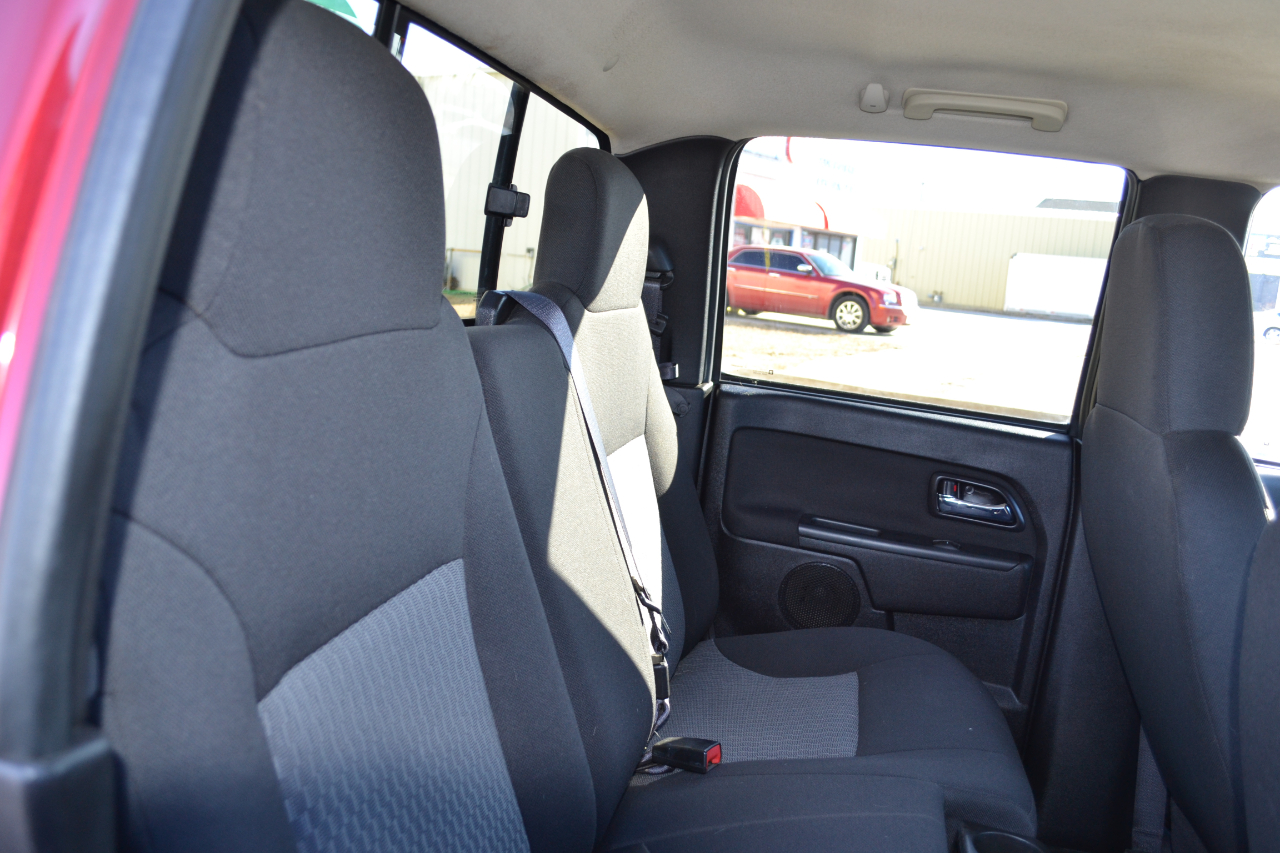 Chevrolet Colorado 2LT Crew Cab 4WD 2011