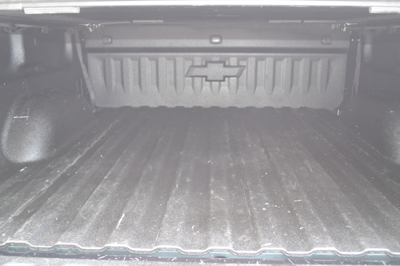 Chevrolet Silverado 1500 High Country Crew Cab Short Box 4WD 2017