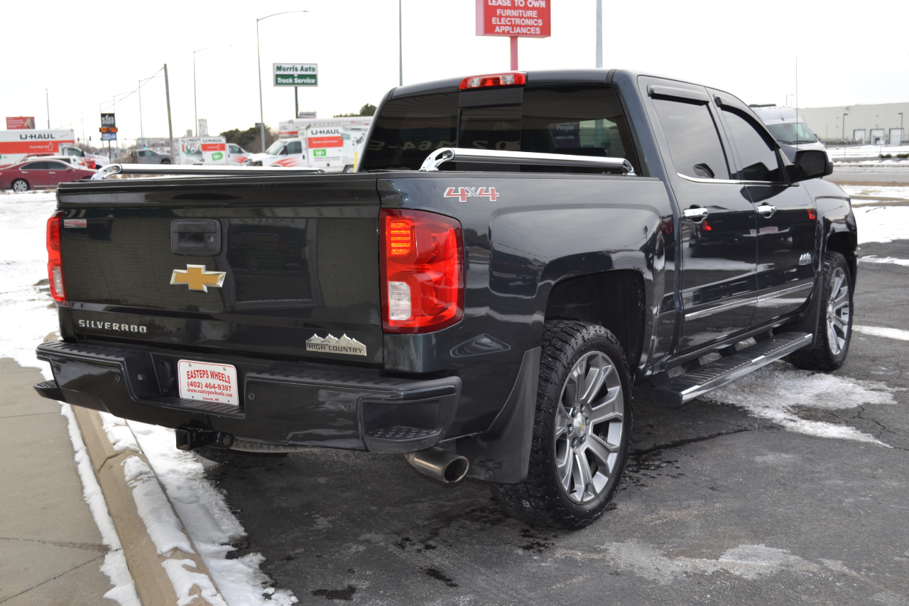 Chevrolet Silverado 1500 High Country Crew Cab Short Box 4WD 2017