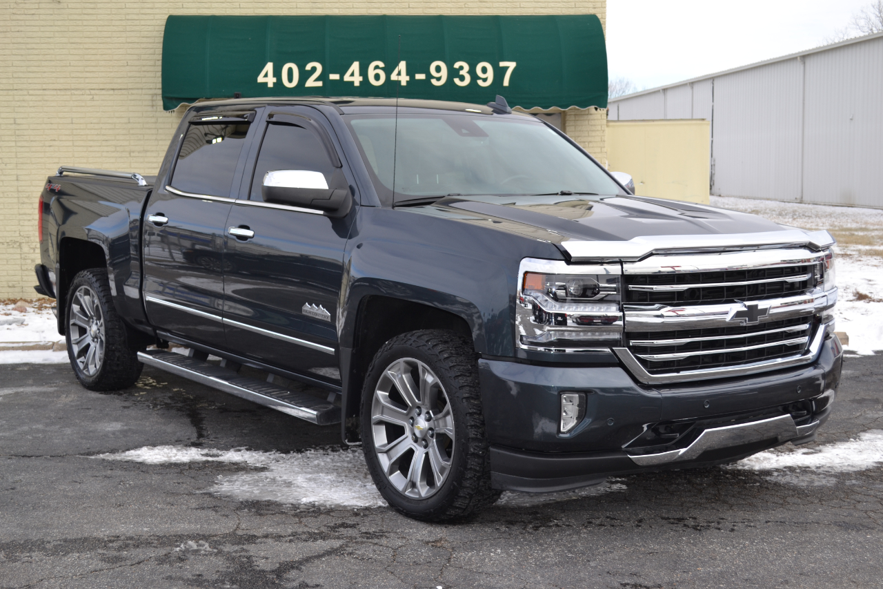 Chevrolet Silverado 1500 High Country Crew Cab Short Box 4WD 2017