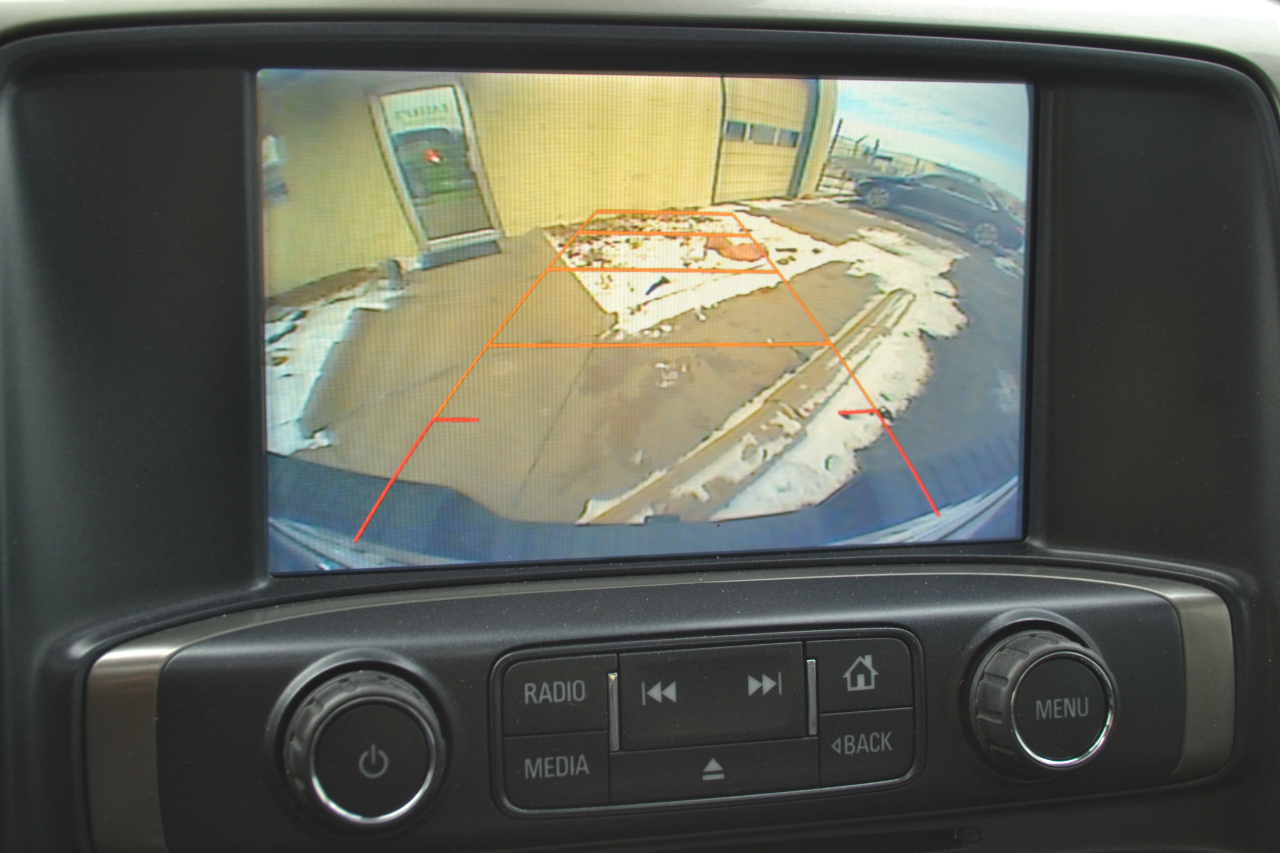 Chevrolet Silverado 1500 High Country Crew Cab Short Box 4WD 2017