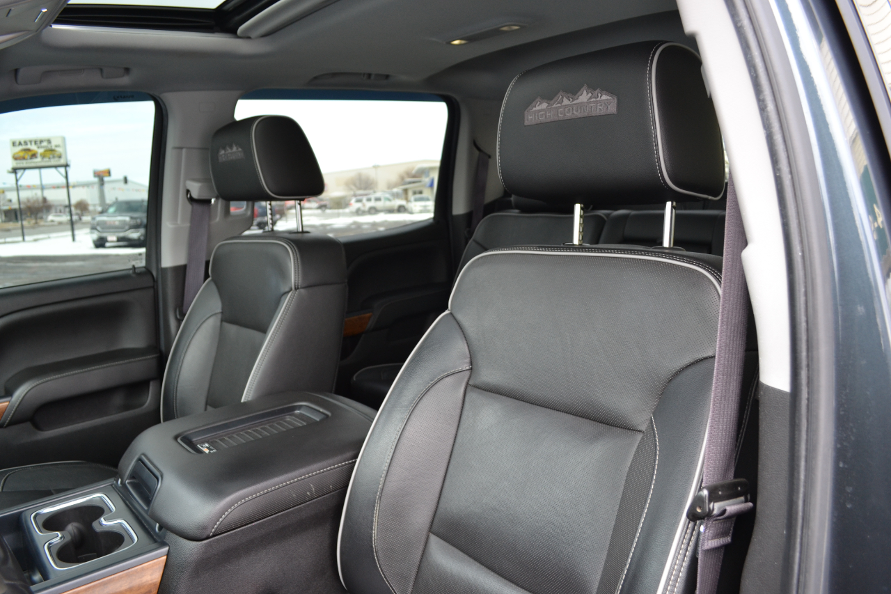 Chevrolet Silverado 1500 High Country Crew Cab Short Box 4WD 2017