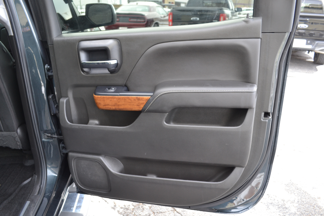 Chevrolet Silverado 1500 High Country Crew Cab Short Box 4WD 2017