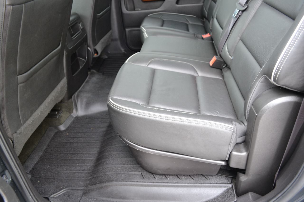 Chevrolet Silverado 1500 High Country Crew Cab Short Box 4WD 2017