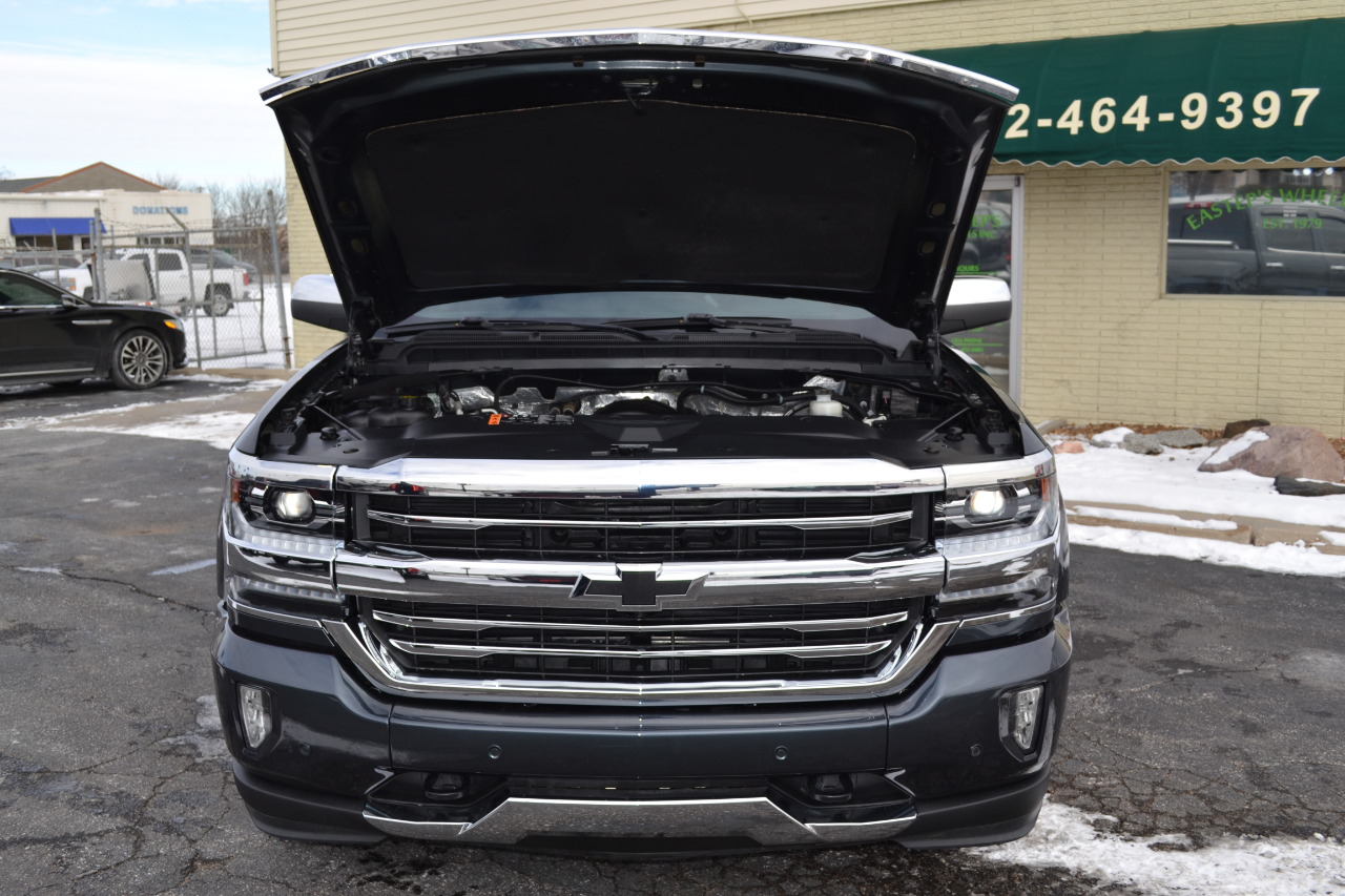 Chevrolet Silverado 1500 High Country Crew Cab Short Box 4WD 2017