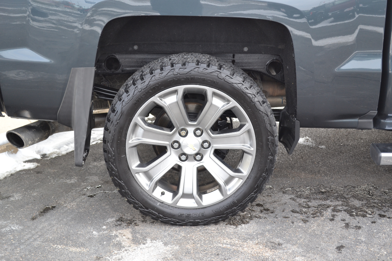 Chevrolet Silverado 1500 High Country Crew Cab Short Box 4WD 2017