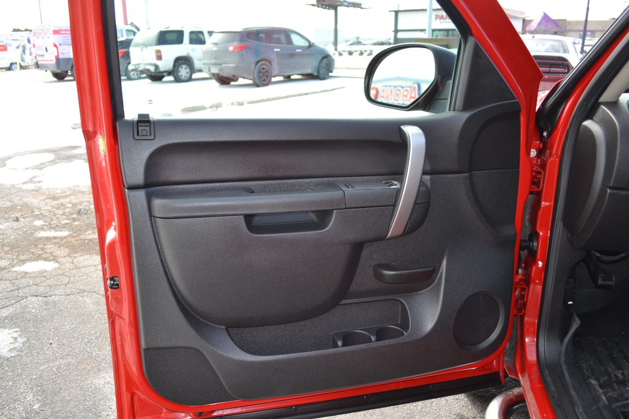 Chevrolet Silverado 1500 LT 4WD 2012