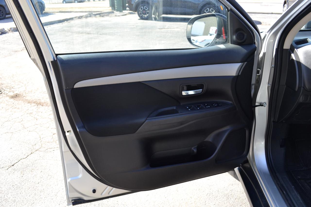 Mitsubishi Outlander SE AWD 2018