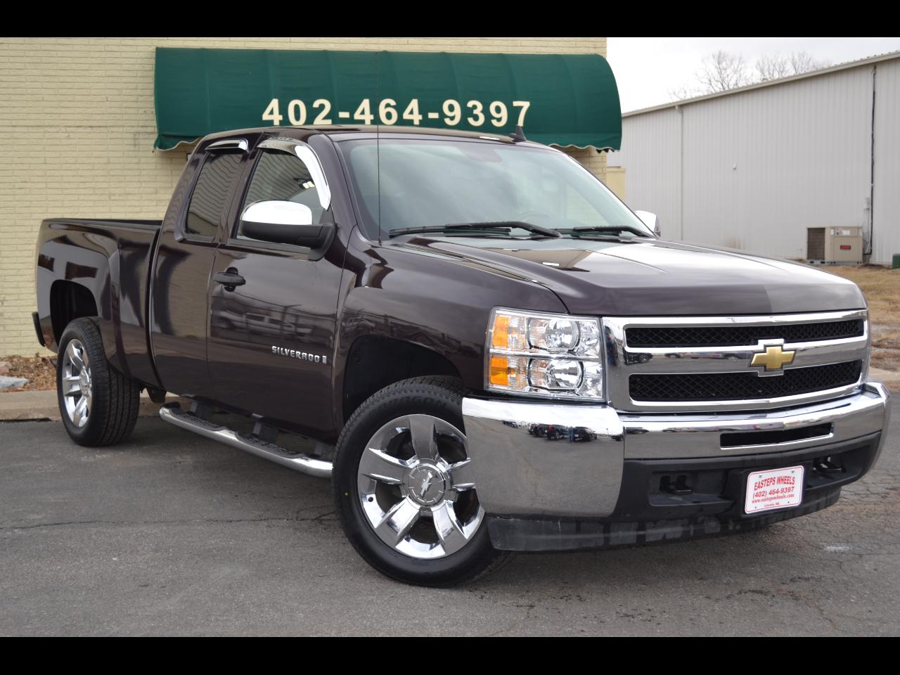 2009 Chevrolet Silverado 1500 LT1 Ext. Cab Std. Box 2WD