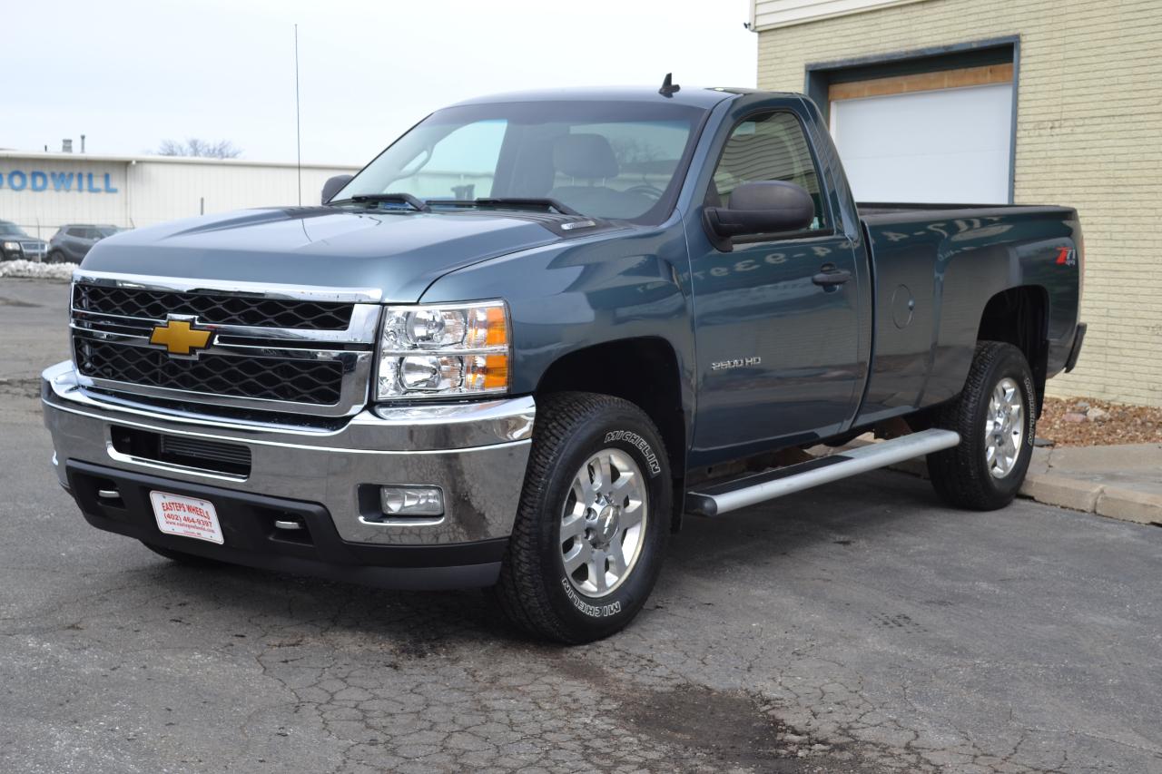 Chevrolet Silverado 2500HD LT Long Box 4WD 2011