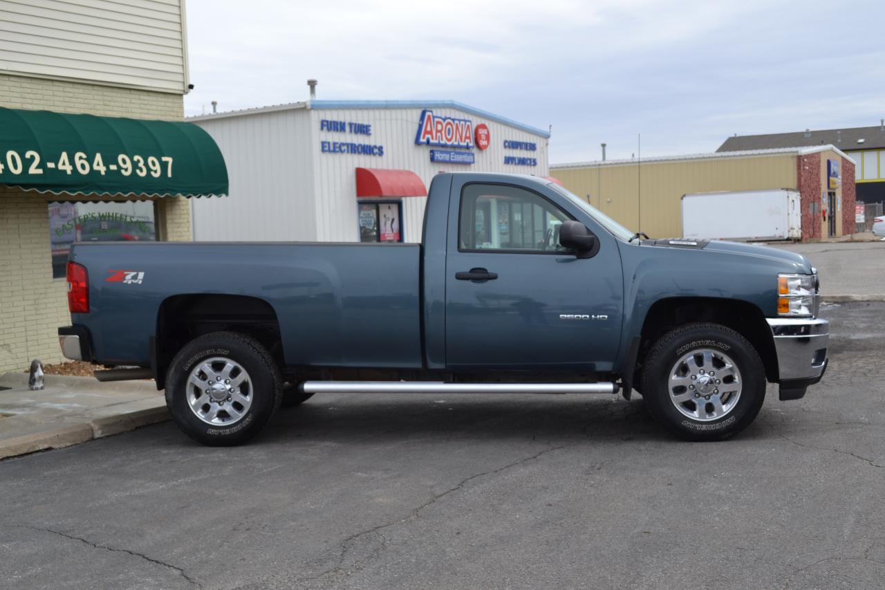 Chevrolet Silverado 2500HD LT Long Box 4WD 2011