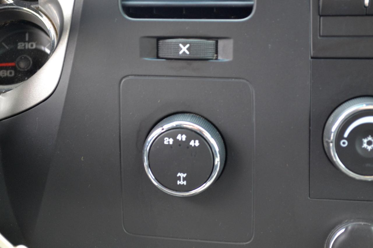 Chevrolet Silverado 2500HD LT Long Box 4WD 2011