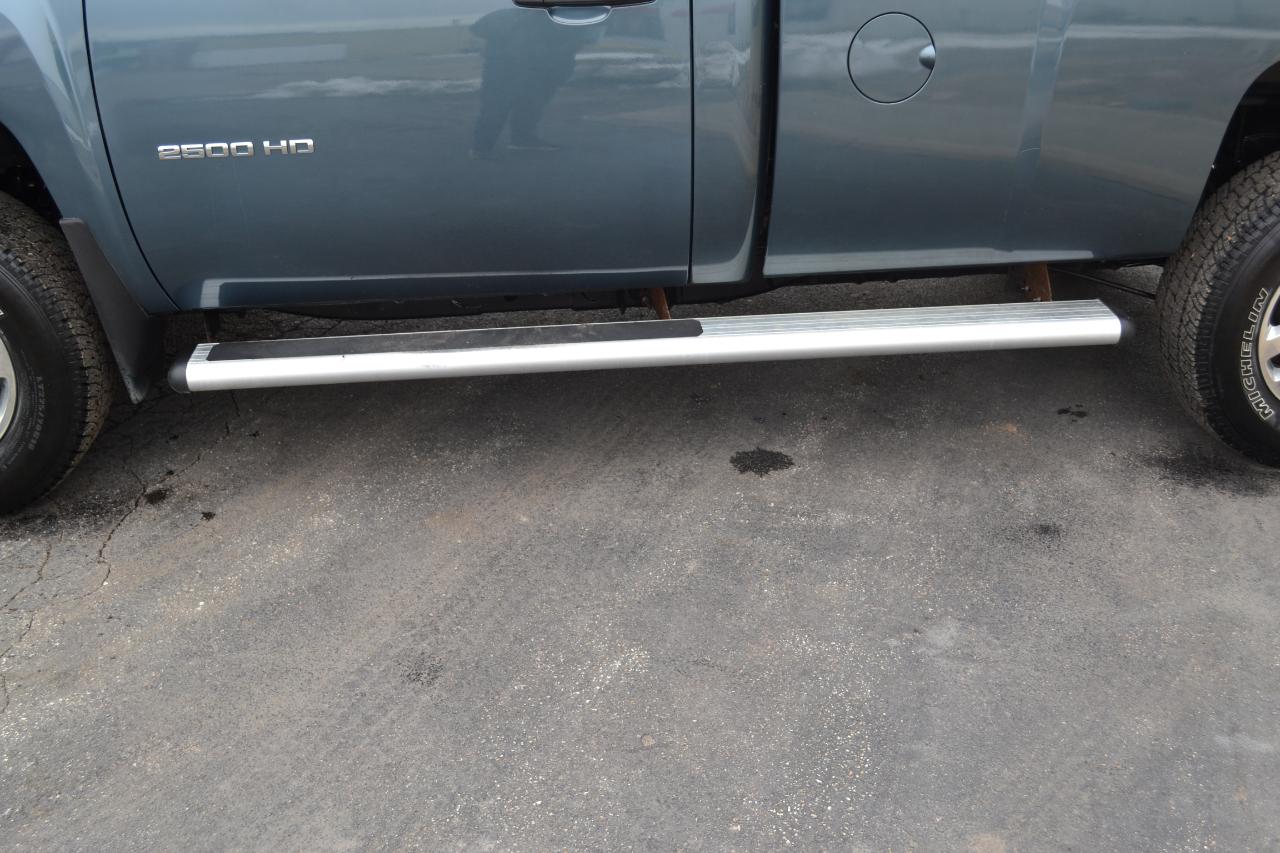 Chevrolet Silverado 2500HD LT Long Box 4WD 2011