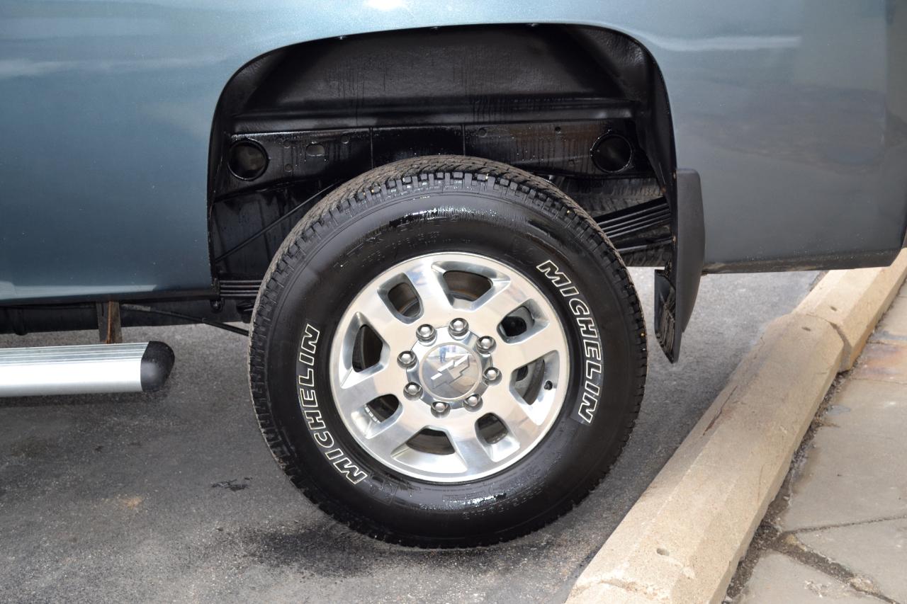 Chevrolet Silverado 2500HD LT Long Box 4WD 2011