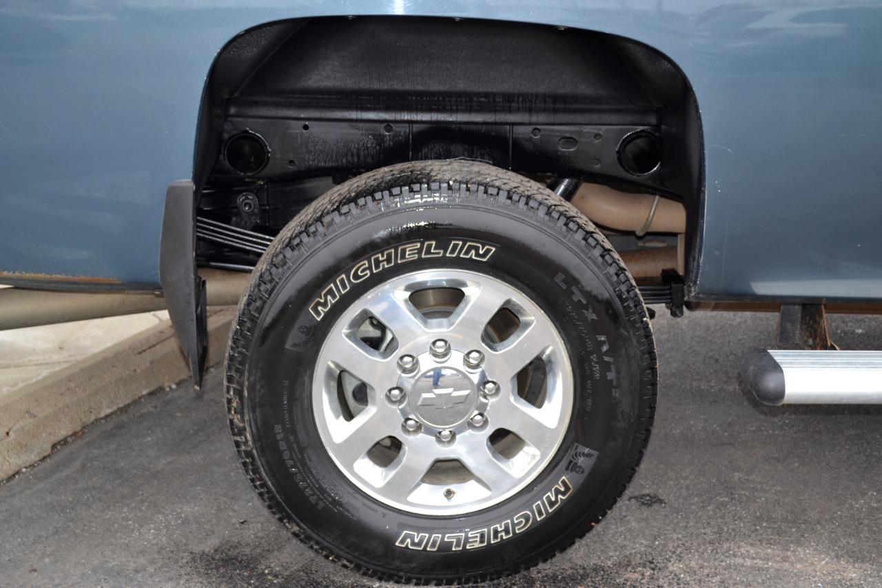 Chevrolet Silverado 2500HD LT Long Box 4WD 2011