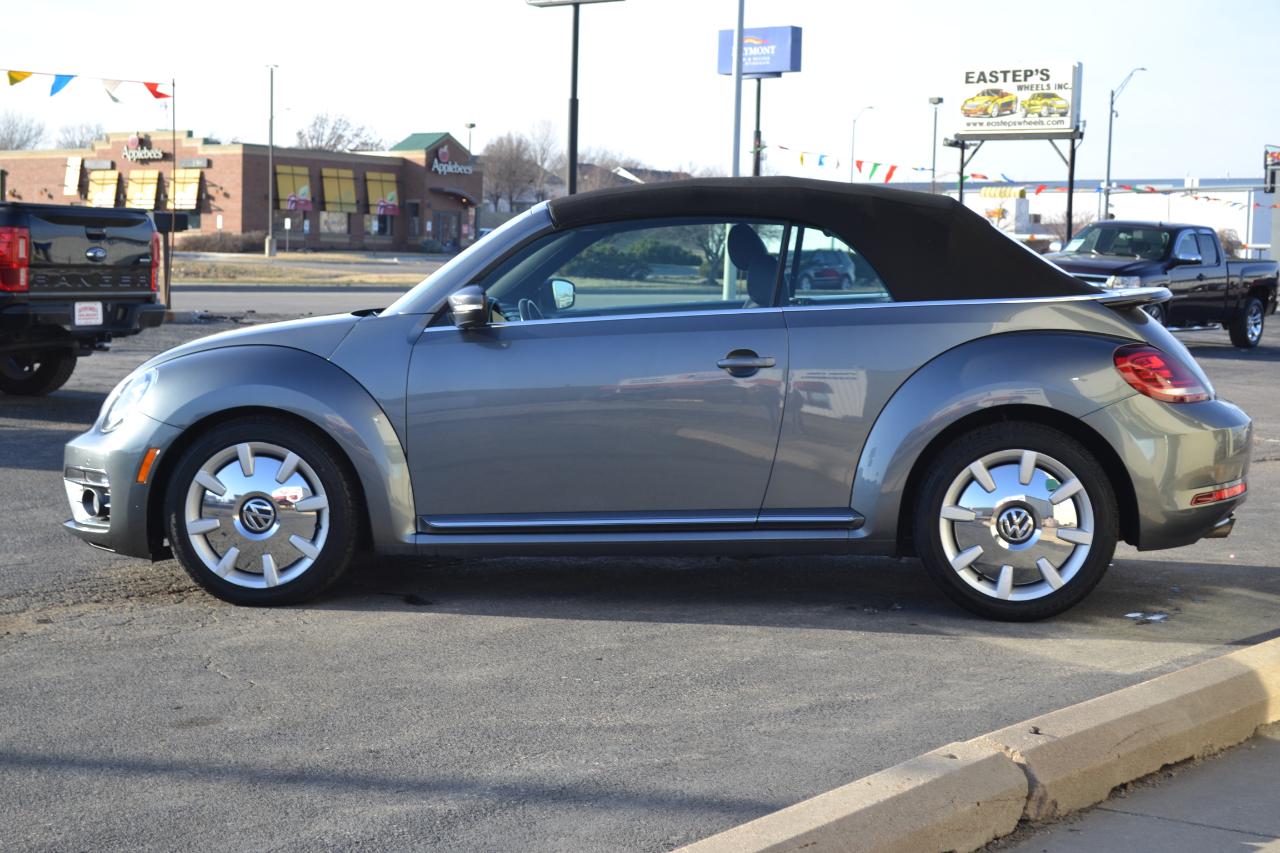 Volkswagen Beetle 2.0T S Convertible 2019