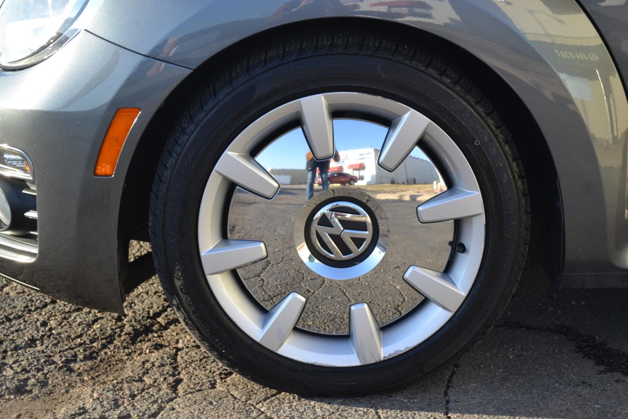 Volkswagen Beetle 2.0T S Convertible 2019